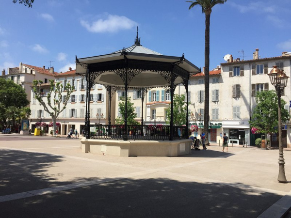 Offres de location Appartement Antibes 06600